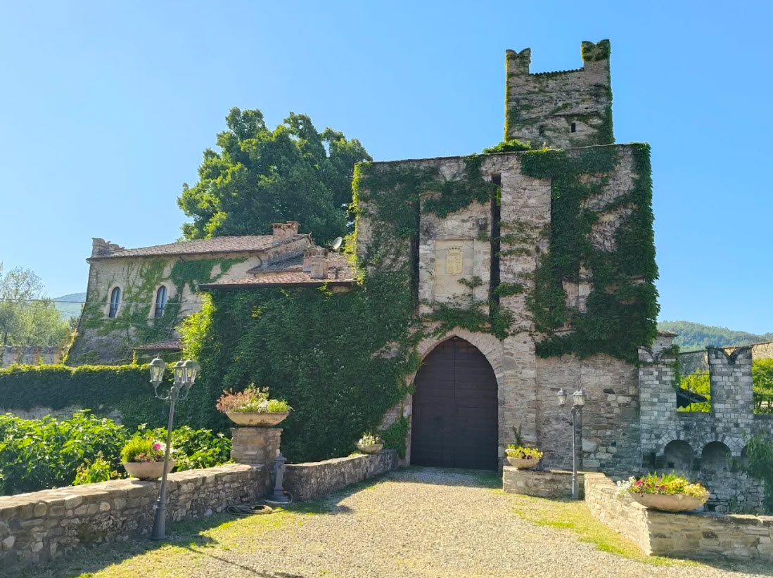 Rina Castle, Italy